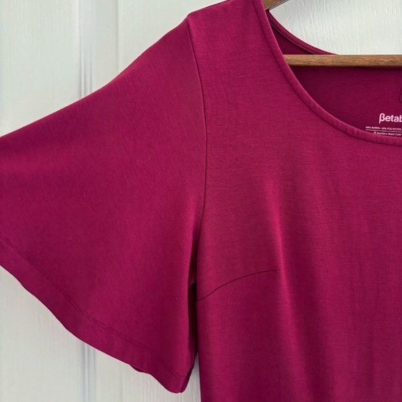 Betabrand Erin Peplum Top Small Maroon Flutter Sleeves - Picture 4 of 8